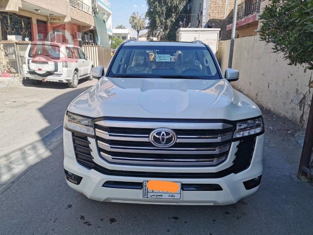 تويوتا لاندكروزر